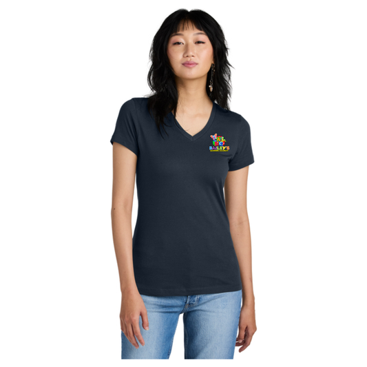 District ® Women’s Perfect Weight ® V-Neck Tee